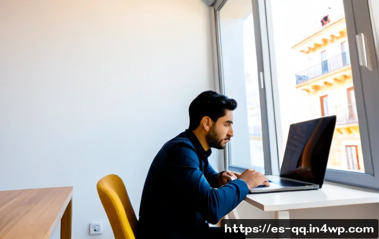 Home 17 하이브리드 근무에서의 경력 개발 기회 - Photorealistic Hispanic professional in a bright modern home office, participating in a video mentor...